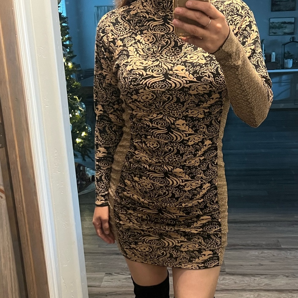 Zara Black and Gold Long Sleeve Dress